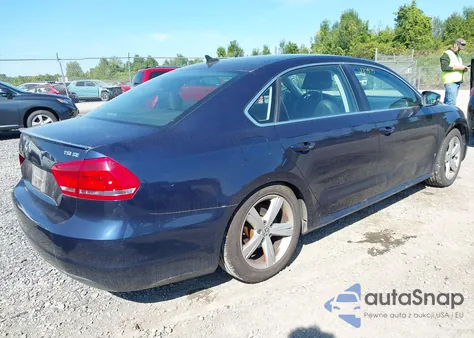 2014 Volkswagen Passat 1.8T Se из США, поврежденный, VIN 1VWBT7A37EC117367